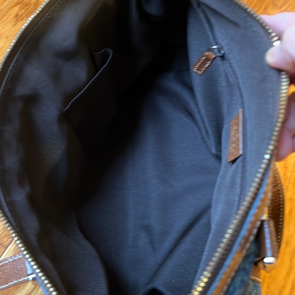 Gucci logo blue canvas with leather trim. - Picture 6 of 9